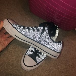 Black & White Glow Converse